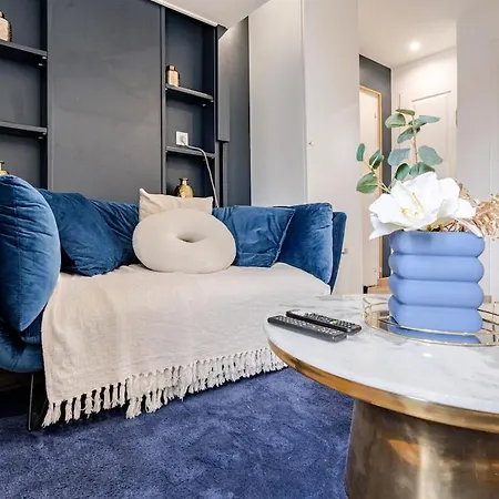 Le Bertin- Cosy Apartment Montfermeil